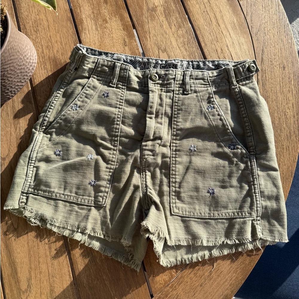American Eagle Olive Green Cargo Shorts